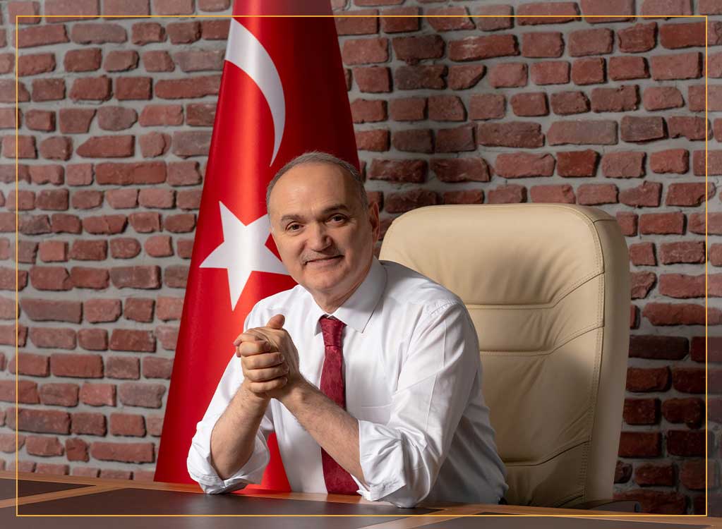 faruk özlü kimdir